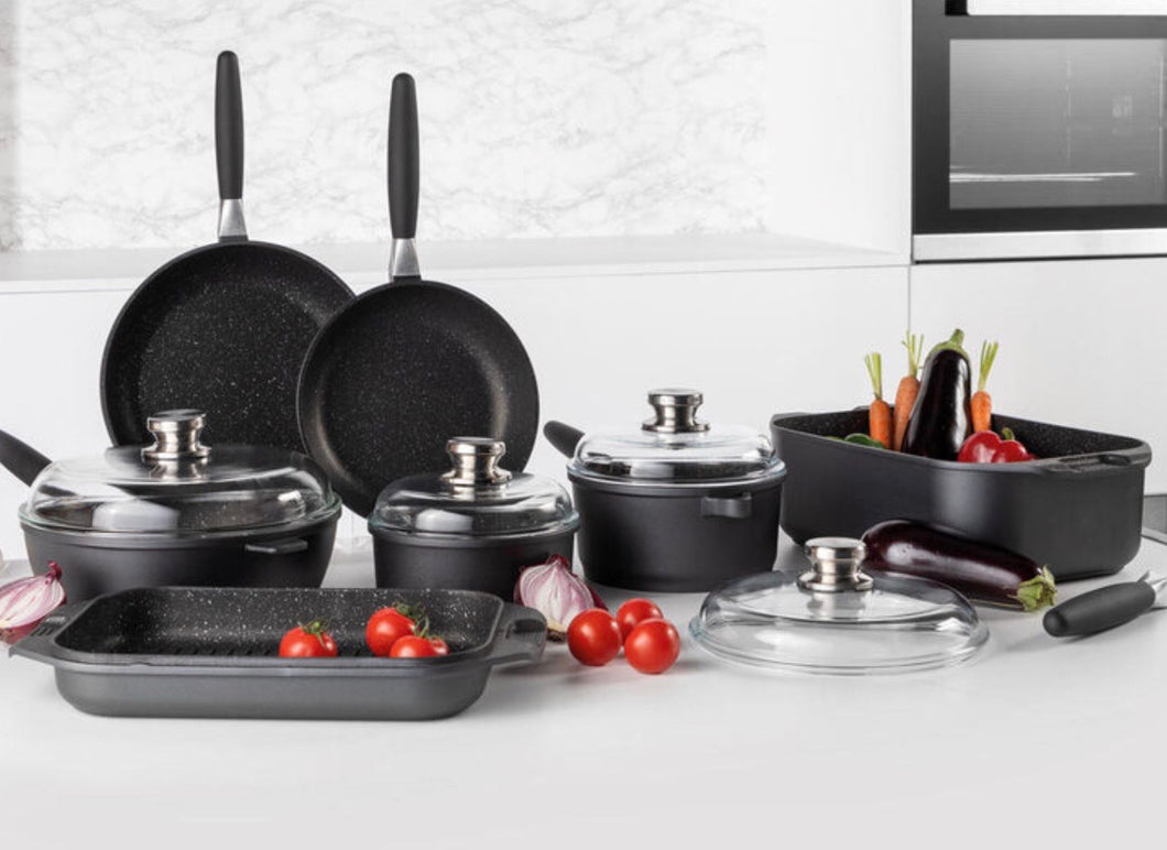 BergHOFF Eurocast Non-stick 11 Piece Cookware Set - Black