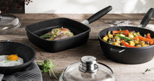 Load image into Gallery viewer, BergHOFF Champion Eurocast 7 piece Cookware Set
