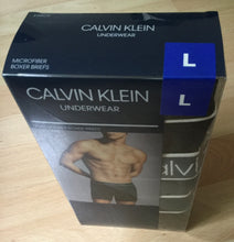 Load image into Gallery viewer, Men’s Calvin Klein Boxer Briefs 3pack - Large
